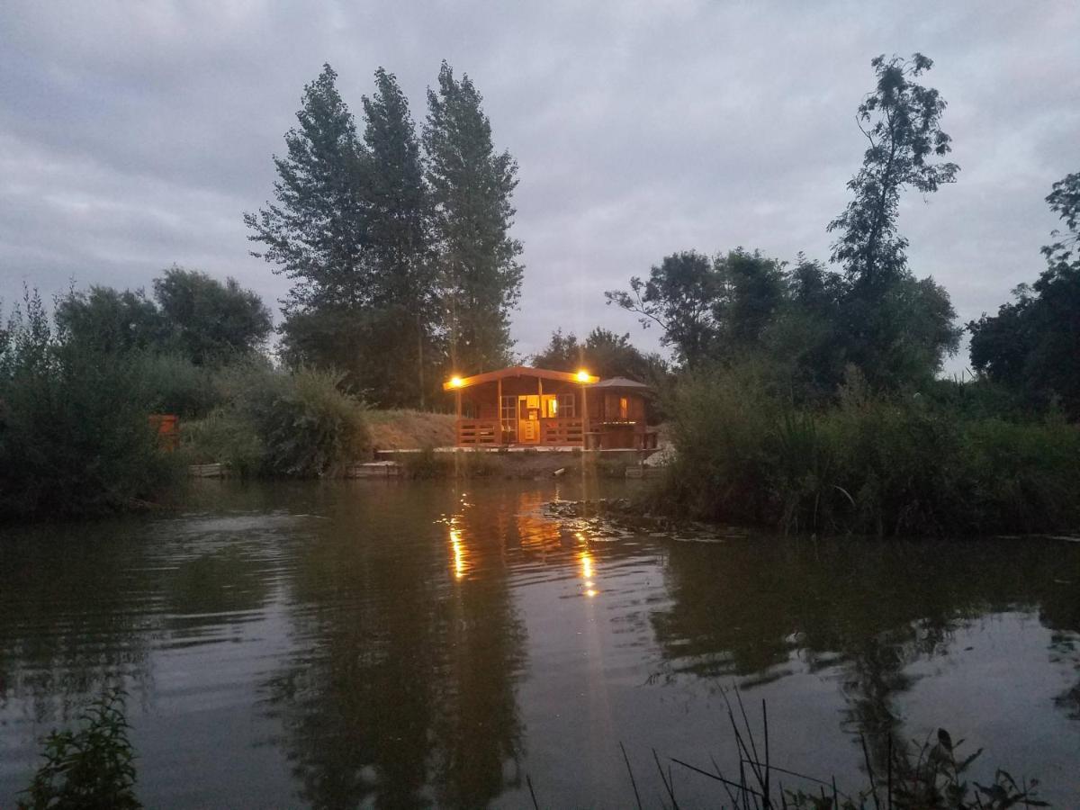 West Pool Cabin Lincoln Exterior photo